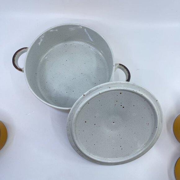 vintage stonehenge midwinter sun covered casserole with handles 1970's - Picture 4 of 5